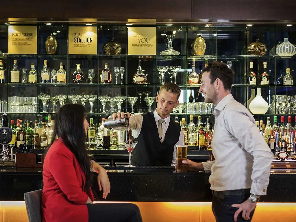 Mercure Sheffield St Paul'S Hotel & Spa 4*,