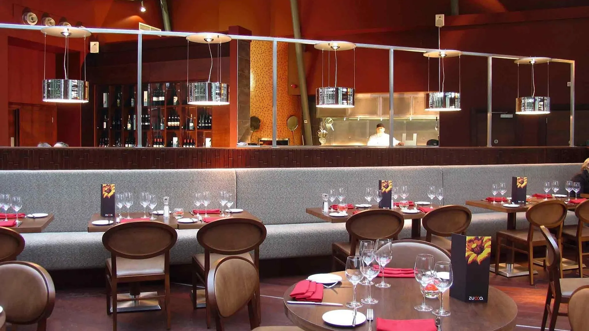 Mercure Sheffield St Paul'S Hotel & Spa 4*,
